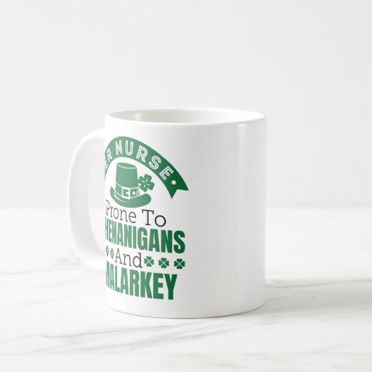 ER Nurse Prone to Shenanigans St Patricks Day Kaffeetasse (Vorderseite Links)