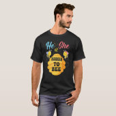 Er oder sie hat sich zu dem gemacht, was das Gesch T-Shirt (Vorne ganz)