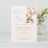 Er oder sie Teddy Bär mit Balloons Gender Reveal I Einladung (Stehend Vorderseite)