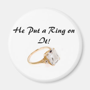Er setzte einen Ring darauf/Save the Date Magnet