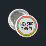ER/SIE/SIE Pronouns Rainbow Bright Circle Rings Button<br><div class="desc">Dekorieren Sie Ihr Outfit mit diesem coolen Kunstknopf. Sie können ihn anpassen und auch Text hinzufügen. Karo in meinem Shop für viel mehr Farben und Muster! Lass mir Bescheid,  wenn du auch etwas Gewohntes willst.</div>