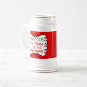Er sieht Sie, wenn Sie Weihnachten Stein trinken Bierglas (Vorderseite Links)