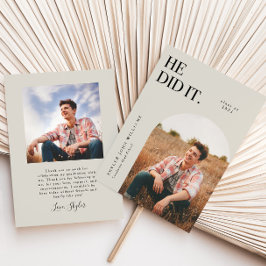 Er tat es, um Arch Abschluss Ankündigung