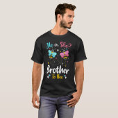 Er und sie brüsten sich, die Gender Rev. T-Shirt (Vorne ganz)