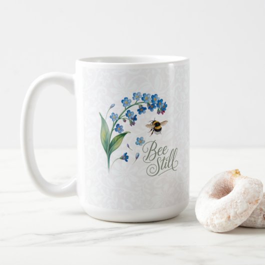 Erbe |  Bee Still – Botanische Blumendarstellung Kaffeetasse (Mit Donut)