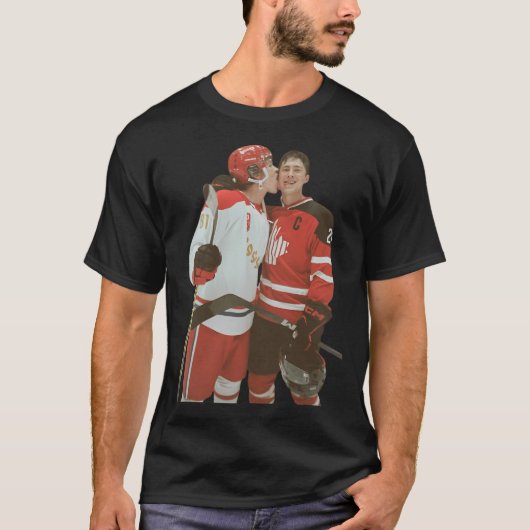 Erbitterte Rivalität T-Shirt (Vorderseite)