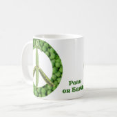 Erbsen auf ErdTasse Kaffeetasse (Vorderseite Links)