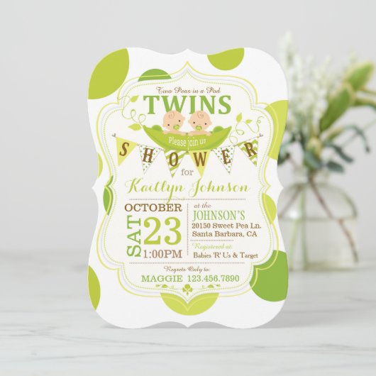 Erbsen in einem Pod Twins Baby Einladung (Stehend Vorderseite)