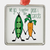 Erbsen und Karotten Silbernes Ornament (Vorne)