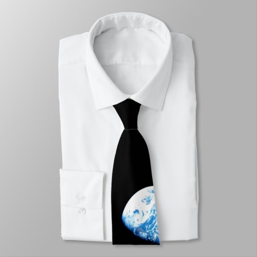 Erdaufstieg Krawatte (Gebunden)