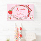 Erdbeer-Hasen-Geburtstags-Willkommensschild-Banner Banner (Insitu)