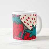 Erdbeer-Muster Jumbo-Tasse (Vorderseite Rechts)