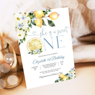 Erdbeerblüten-Einladung zum ersten Geburtstag Einladung