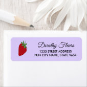 Erdbeere auf lila (Insitu)