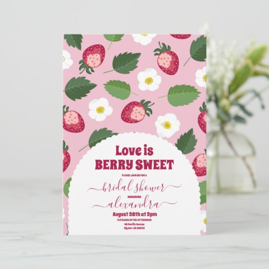 Erdbeere-Brautparty Einladung (Stehend Vorderseite)