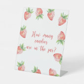 Erdbeere - erraten Sie, wie viele Bonbons Poster Sockelschild (Vorderseite)