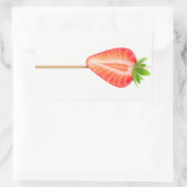 Erdbeere in Herzform auf einem Spieß Rechteckiger Aufkleber (Tasche)