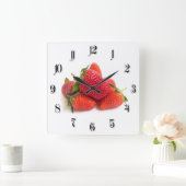 Erdbeere Quadratische Wanduhr (Zuhause)