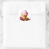 Erdbeereis in Kone mit Kirschen Quadratischer Aufkleber (Tasche)