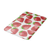 Erdbeeren-Aquarellmuster Badematte (Schrägansicht)