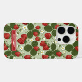 Erdbeeren auf grünem Monogramm Case-Mate iPhone Hülle (Rückseite (Horizontal))