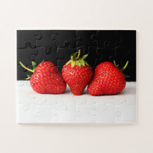 Erdbeeren auf schwarz-weiß 11x14 30pc jpcnm puzzle