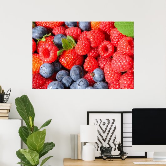 Erdbeeren Blaubeeren und Himbeeren Poster (Heimbüro)