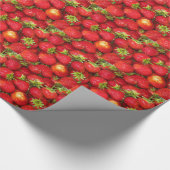 Erdbeeren das ganze Jahr über glänzendes Wrapppapi Geschenkpapier (Ecke)