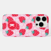 Erdbeeren im Blumenmuster mit Monogramm in Rosa un Case-Mate iPhone Hülle (Rückseite (Horizontal))