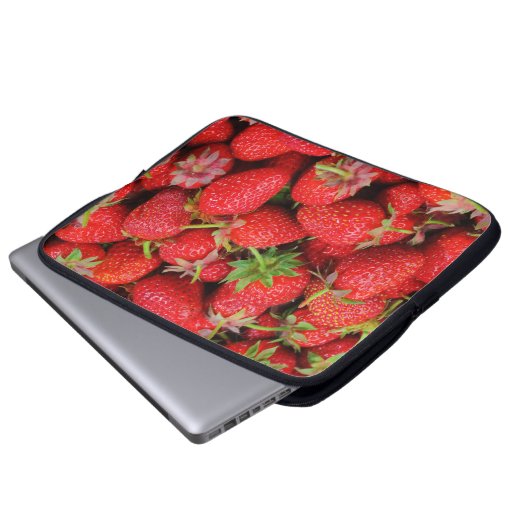 Erdbeeren Laptopschutzhülle (Vorne Knopf)