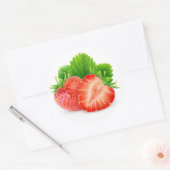 Erdbeeren mit Blättern schneiden Runder Aufkleber (Umschlag)