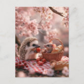 Erdbeeren mit Igel und Maus - Picnic Postkarte (Vorderseite)