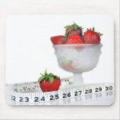 Erdbeeren mit Maßband Mousepad (Vorne)