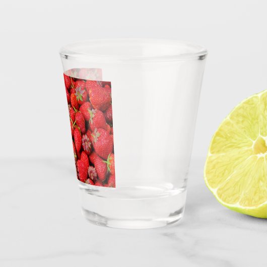 Erdbeeren Schnapsglas (Rechts)