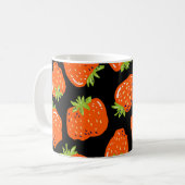 Erdbeeren Schwarz: Vintage Nahtlose Textur Kaffeetasse (Vorderseite Links)