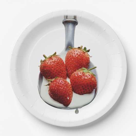 Erdbeeren und Creme. Pappteller (Vorderseite)