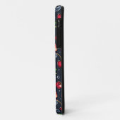 Erdbeeren und Kirschen auf dunklem Hintergrund Case-Mate iPhone Hülle (Hinten/Links)