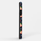 Erdbeeren und Kirschen auf dunklem Hintergrund Case-Mate iPhone Hülle (Hinten/Rechts)