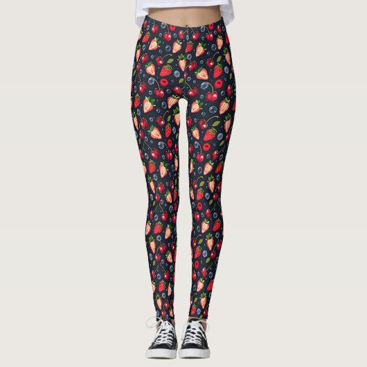 Erdbeeren und Kirschen auf dunklem Hintergrund Leggings (Vorderseite)