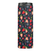 Erdbeeren und Kirschen auf dunklem Hintergrund Thermosbecher (Rückseite)