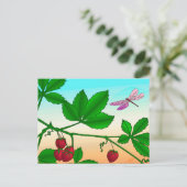 Erdbeeren und Libellen Postkarte (Stehend Vorderseite)