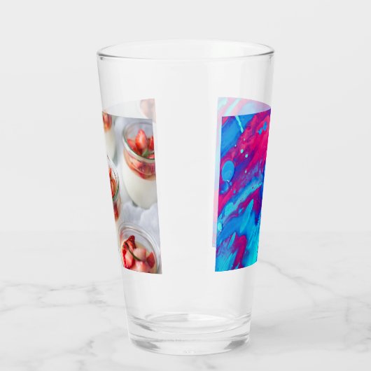 Erdbeeren und Rahm Glas (Links)