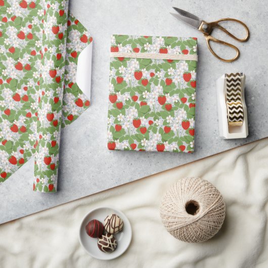 Erdbeeren und rosa und weiße Blume Geschenkpapier (Kunsthandwerk)