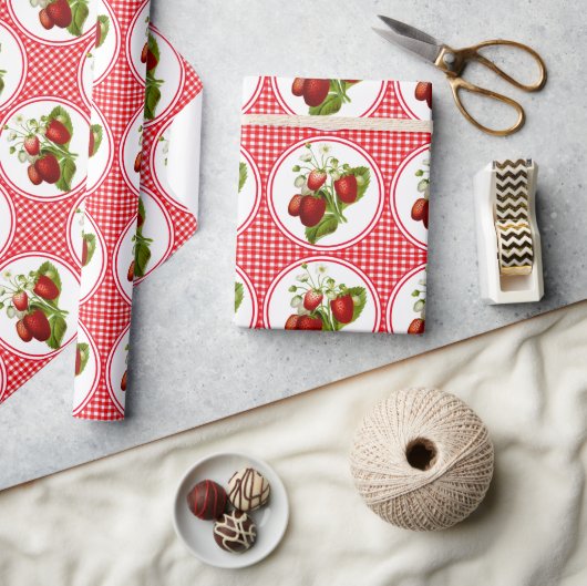 Erdbeeren und Roter Gingham Geschenkpapier (Kunsthandwerk)