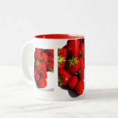 Erdbeeren Zweifarbige Tasse (Vorderseite Links)