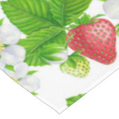 Erdbeerengarten Tischdecke (Schrägansicht)