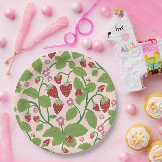 Erdbeerfeld auf cremefarbenem Hintergrund Pappteller (Party)