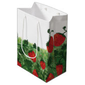 Erdbeerfeld Mittlere Geschenktüte (Vorderseite Schrägansicht)