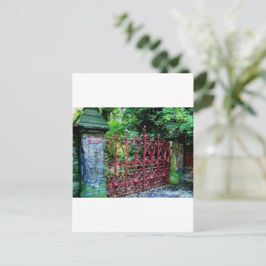 Erdbeerfeld-Tore, Liverpool Großbritannien Postkarte (Stehend Vorderseite)