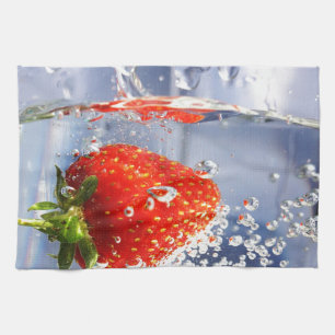 Erdbeerfrüchte in Wasserfotografie schön Küchentuch